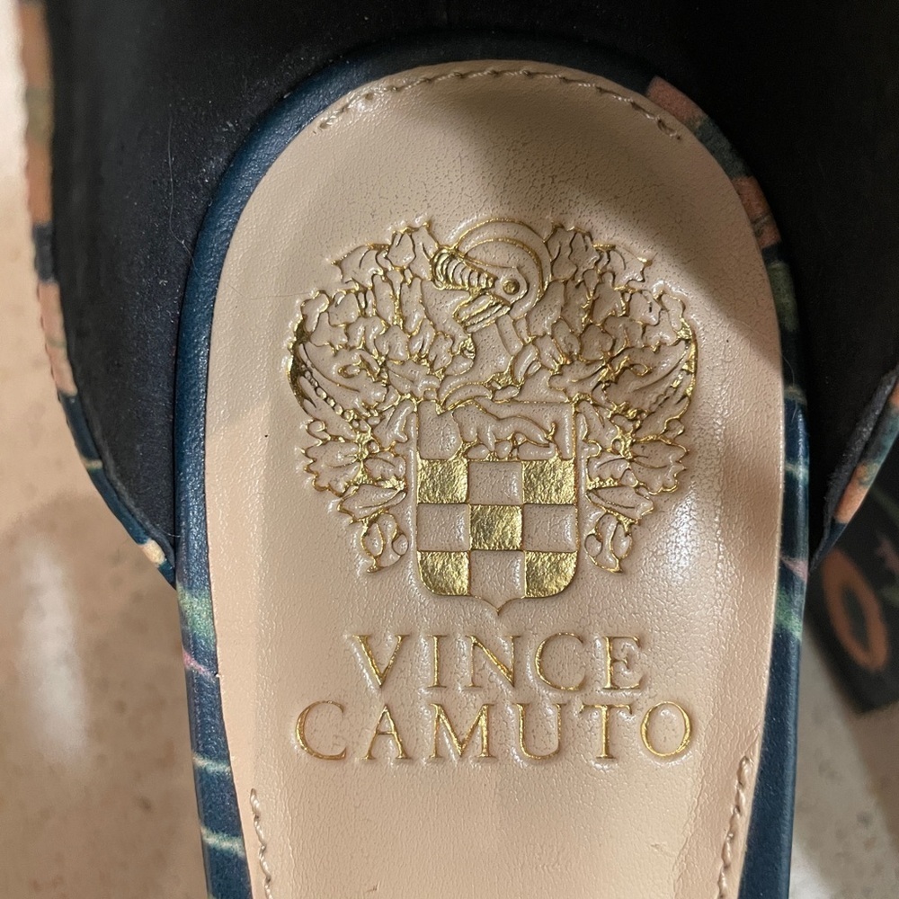 Vince Camuto Floral Heels - Picture 10 of 16